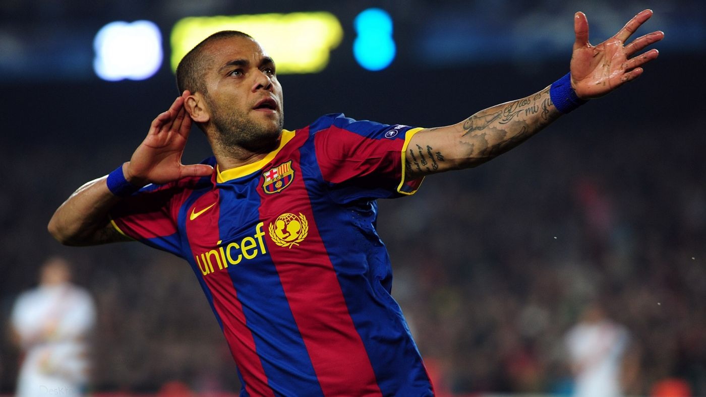 全英羽球超级1000赛 ｜ 2局完胜周天成 石宇奇强势先闯8强